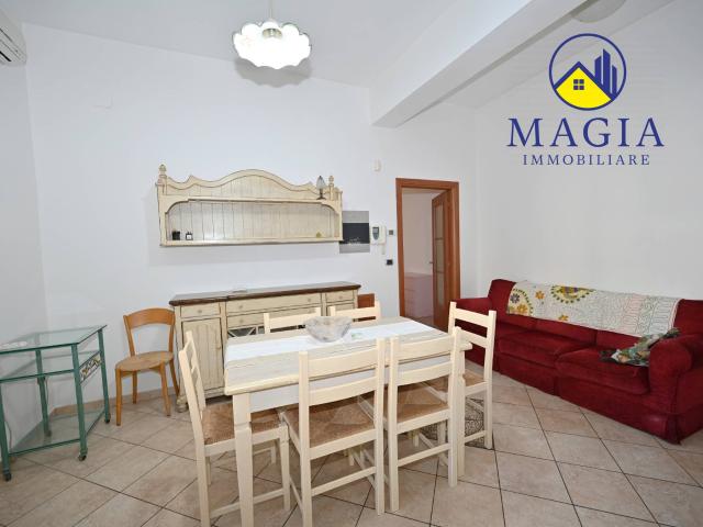 Appartamento in vendita a Porto d'Ascoli centro, Marche