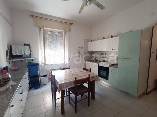 Appartamento in vendita a Sentina, Marche