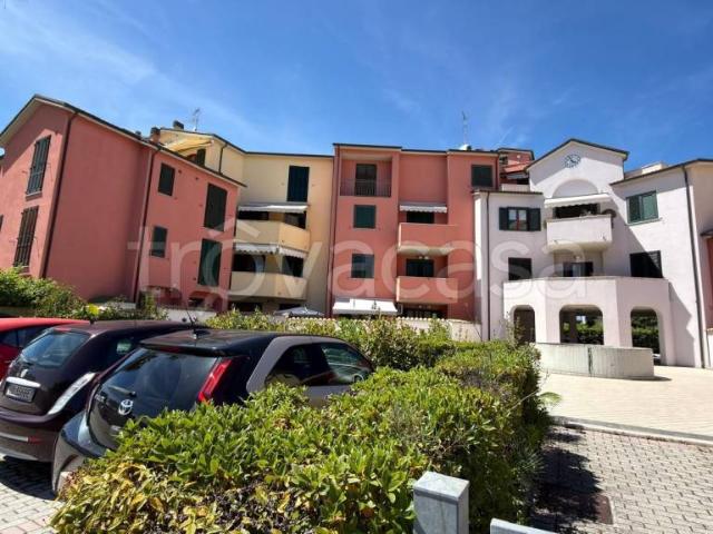 Appartamento in vendita a Agraria, Marche