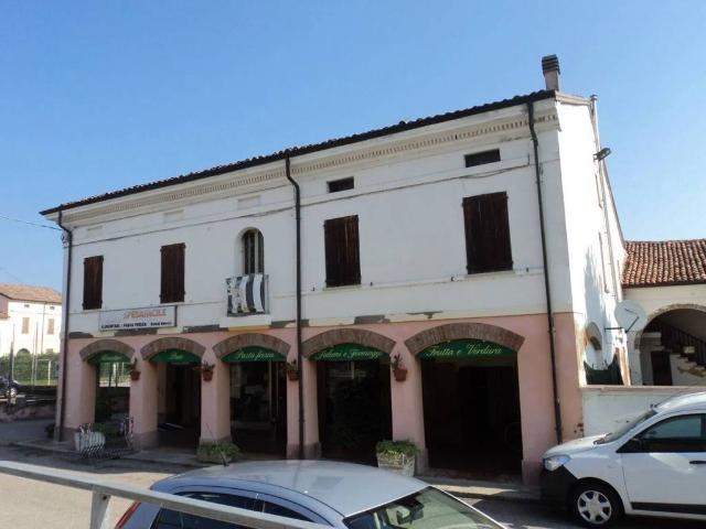 Appartamento in vendita a San Benedetto Po, Lombardia