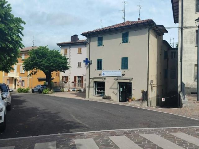 Appartamento in vendita a Unione dell'Appennino Bolognese, San Benedetto Val Di Sambro
