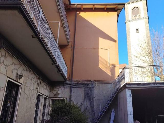 Appartamento in vendita a Unione dell'Appennino Bolognese, San Benedetto Val Di Sambro