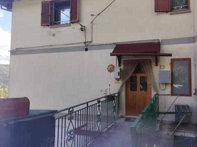 Appartamento in vendita a Unione dell'Appennino Bolognese, San Benedetto Val Di Sambro