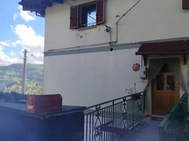 Appartamento in vendita a Unione dell'Appennino Bolognese, San Benedetto Val Di Sambro