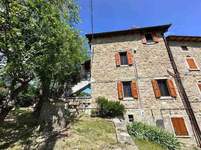 Appartamento in vendita a Unione dell'Appennino Bolognese, San Benedetto Val Di Sambro