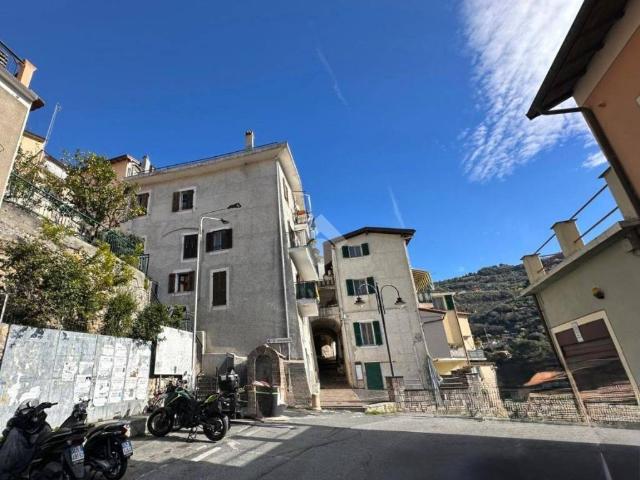 Appartamento in vendita a San Biagio Della Cima, Liguria