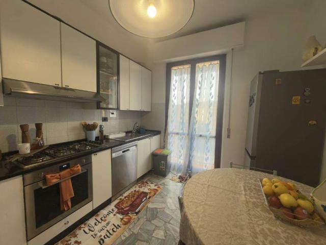 Appartamento in vendita a San Casciano in Val di Pesa, Mercatale Val Di Pesa