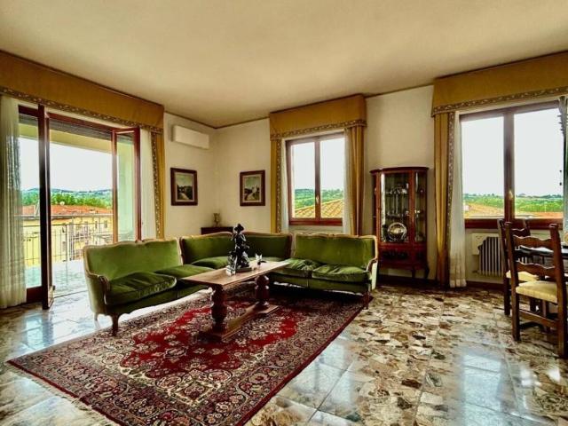 Appartamento in vendita a San Casciano in Val di Pesa, Toscana