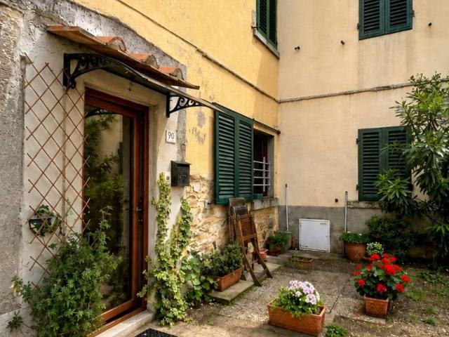 Appartamento in vendita a San Casciano in Val di Pesa, Mercatale Val Di Pesa
