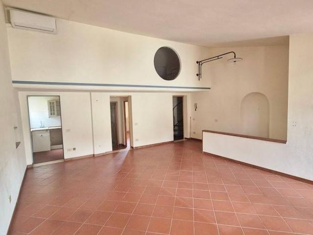 Appartamento in vendita a San Casciano in Val di Pesa, Mercatale Val Di Pesa