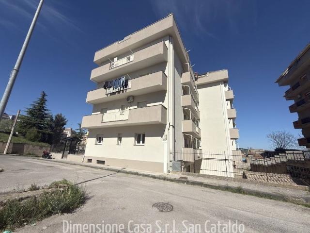 Appartamento in vendita a San Cataldo, Sicilia