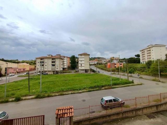 Appartamento in vendita a San Cataldo, Sicilia