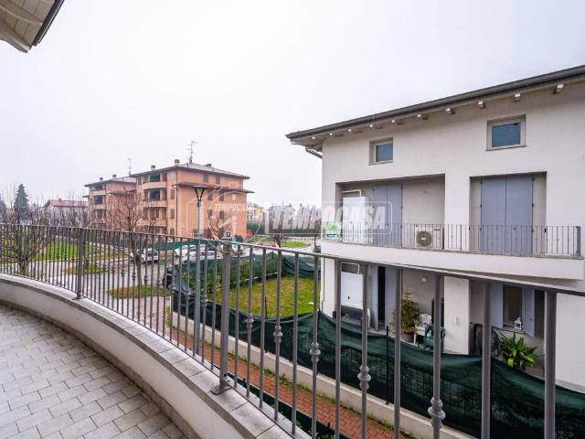 Appartamento in vendita a Unione dei comuni del Sorbara, San Cesario Sul Panaro