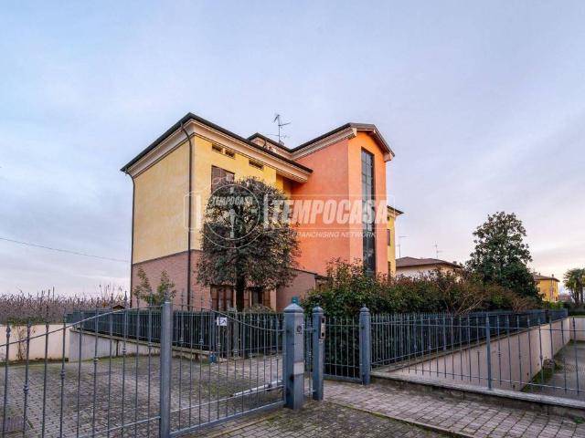 Appartamento in vendita a Unione dei comuni del Sorbara, San Cesario Sul Panaro