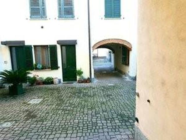 Appartamento in vendita a San Colombano Al Lambro, Lombardia
