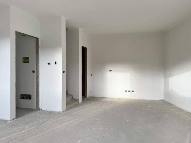 Appartamento in vendita a San Colombano Certenoli