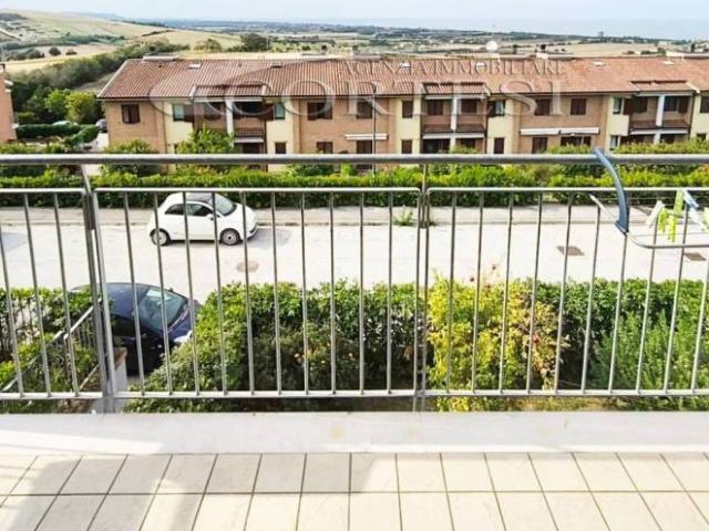 Appartamento in vendita a San Costanzo, Pesaro E Urbino
