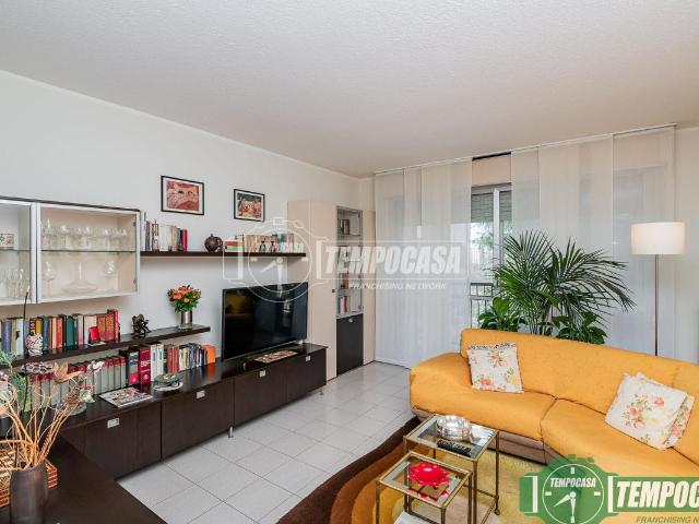 Appartamento in vendita a San Donato Milanese, Lombardia
