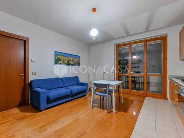 Appartamento in vendita a San Donato Milanese, Lombardia
