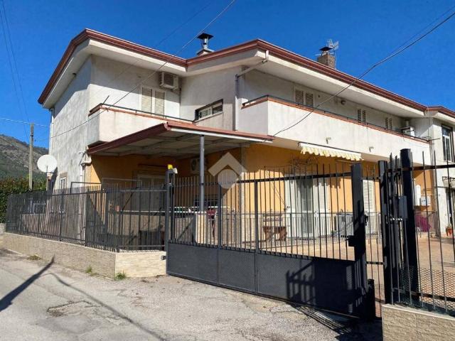 Appartamento in vendita a Santa Maria A Vico, Caserta