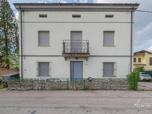 Villa Schiera in vendita a Unione Comuni Modenesi Area Nord, San Felice Sul Panaro