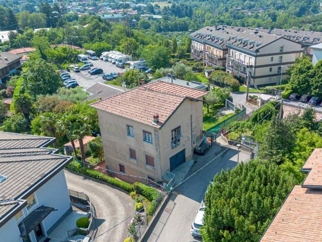 Appartamento in vendita a San Fermo Della Battaglia, Lombardia