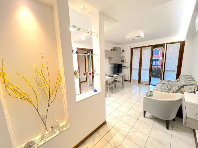 Appartamento in vendita a San Fermo Della Battaglia, Como