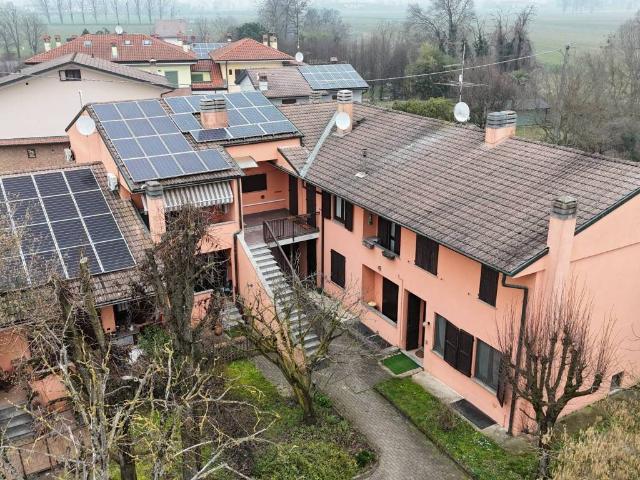 Appartamento in vendita a Lazzaretto, San Fiorano