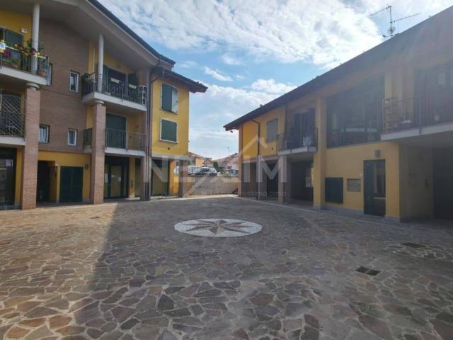 Appartamento in vendita a San Genesio Ed Uniti, Lombardia
