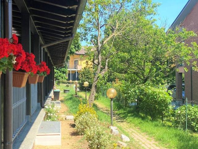 Appartamento in vendita a San Genesio Ed Uniti, Lombardia