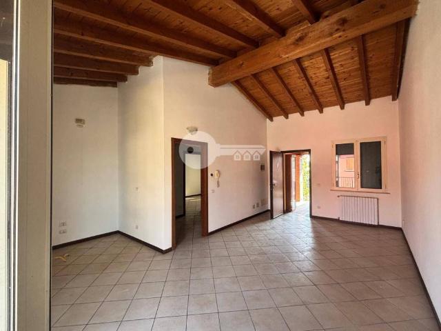 Appartamento in vendita a San Gervasio Bresciano, Brescia