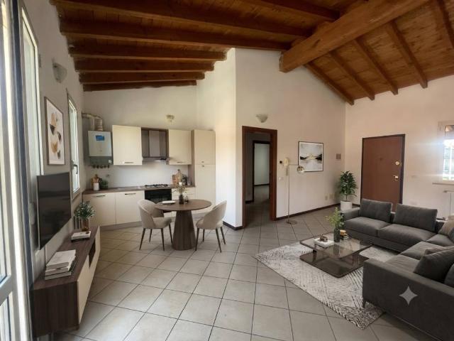 Appartamento in vendita a San Gervasio Bresciano, Lombardia