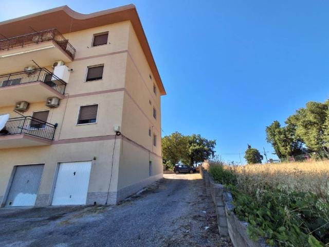 Appartamento in vendita a San Giacomo Degli Schiavoni, Molise