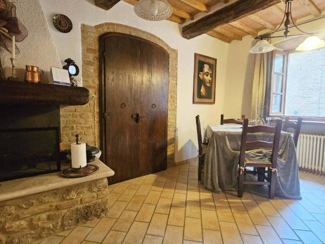 Appartamento in vendita a Centro storico di San Gimignano, San Gimignano