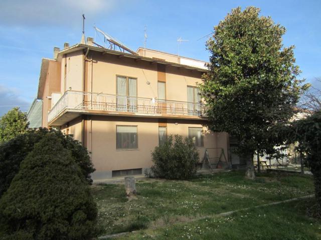 Appartamento in vendita a Marche, Macerata