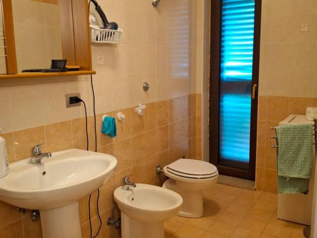 Appartamento in vendita a Calvi, Campania
