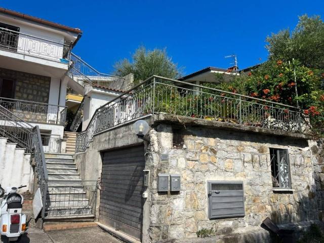 Appartamento in vendita a San Giovanni A Piro, Campania