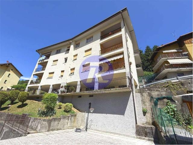 Appartamento in vendita a Comunità Montana della Valle Brembana, San Giovanni Bianco