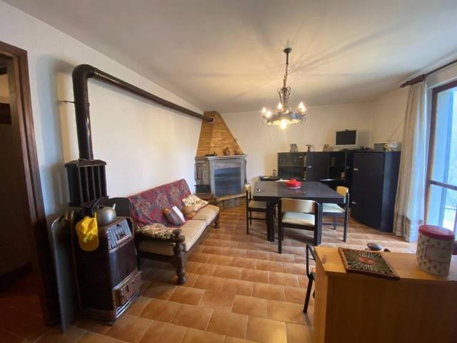 Appartamento in vendita a Comunità Montana della Valle Brembana, San Giovanni Bianco