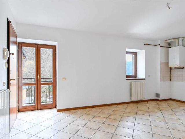 Appartamento in vendita a Comunità Montana della Valle Brembana, San Giovanni Bianco