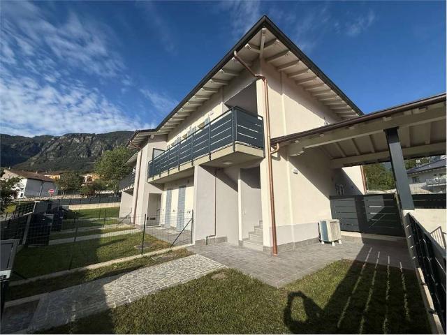 Appartamento in vendita a Comunità Montana della Valle Brembana, San Giovanni Bianco