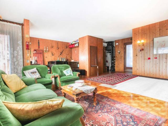 Appartamento in vendita a Comun General de Fascia, Vigo Di Fassa