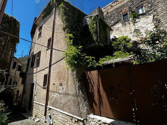 Appartamento in vendita a San Giovanni Incarico, Lazio