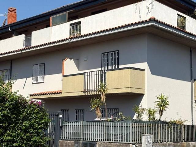 Appartamento in vendita a Trappeto, San Giovanni La Punta