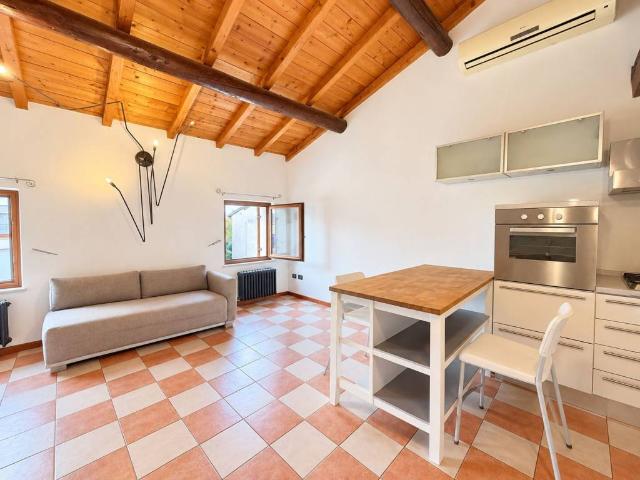 Appartamento in vendita a San Giovanni Lupatoto, Verona