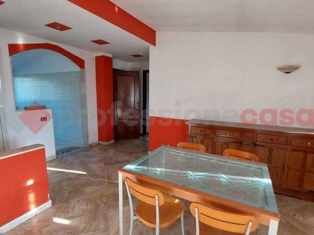Appartamento in vendita a Canegrate, Lombardia