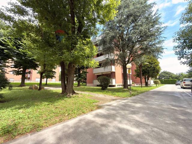 Appartamento in vendita a San Giuliano Milanese, Lombardia