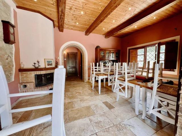 Appartamento in vendita a San Giuliano Terme, Toscana