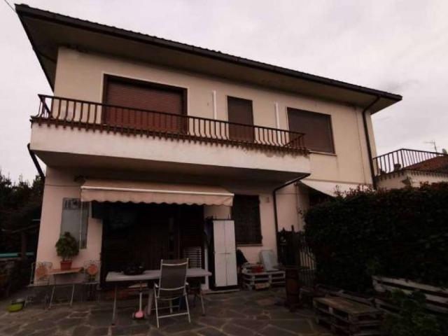 Appartamento in vendita a San Giuliano Terme, Toscana