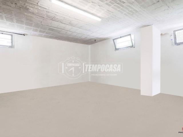 Box in vendita a Cicogna, San Lazzaro